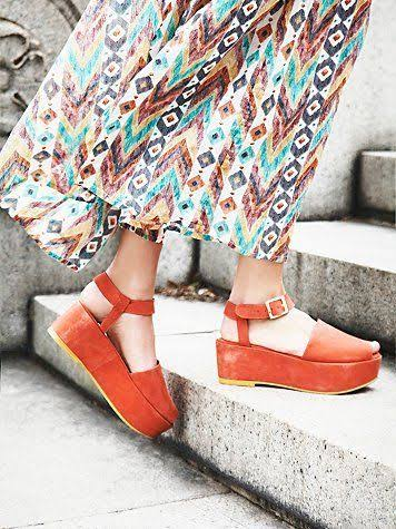 Flatform sandals